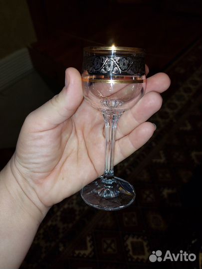 Хрустальные бокалы