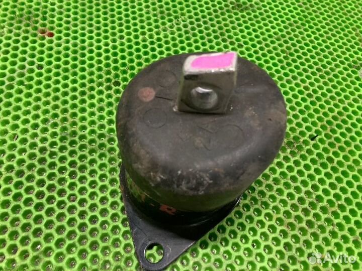 Подушка двигателя правая Honda Accord 8 K24A 2012