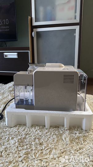 Кофемашина капсульная DeLonghi EN560 S