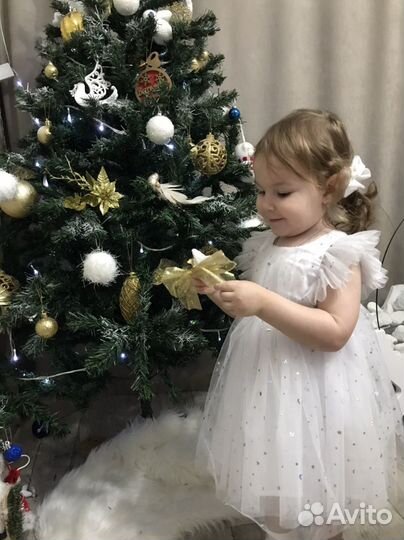 Платье для девочки праздничное