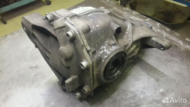 Редуктор заднего моста BMW