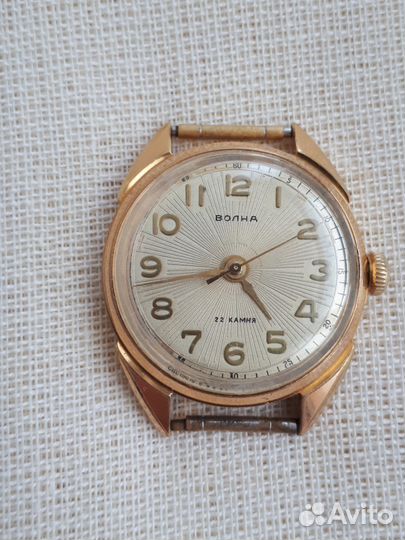 Часы Волна с очень редким номером