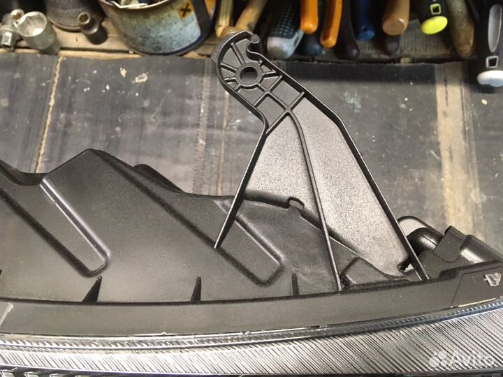 Комплект фар на Vesta NG