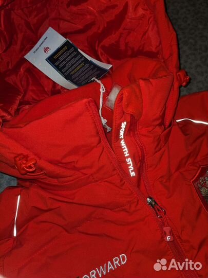 Пуховик женский Forward