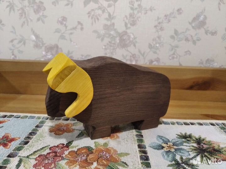 Деревянная фигурка (игрушка) Овцебык