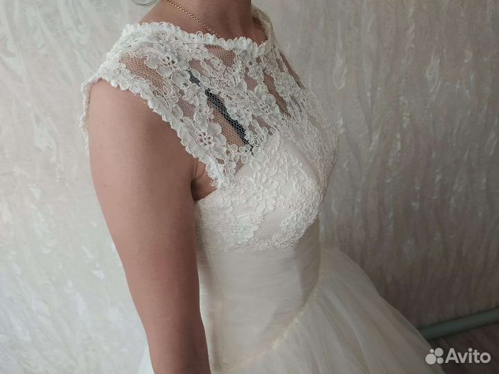 Свадебное платье 44-48