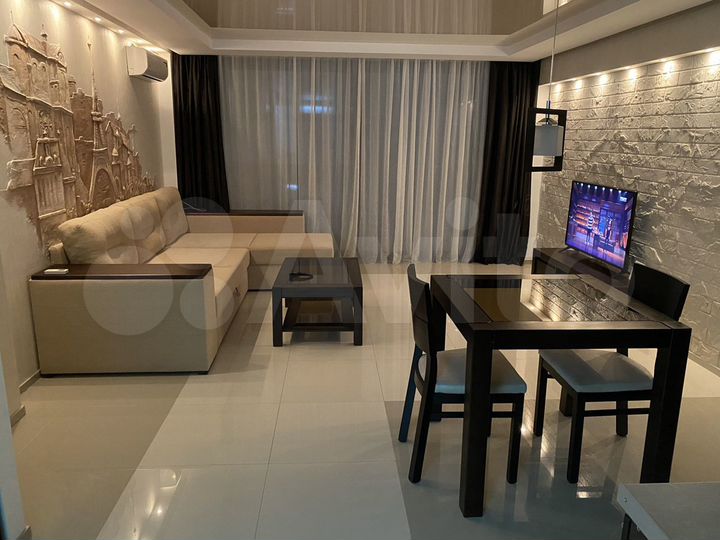 2-к. квартира, 70 м², 2/7 эт.