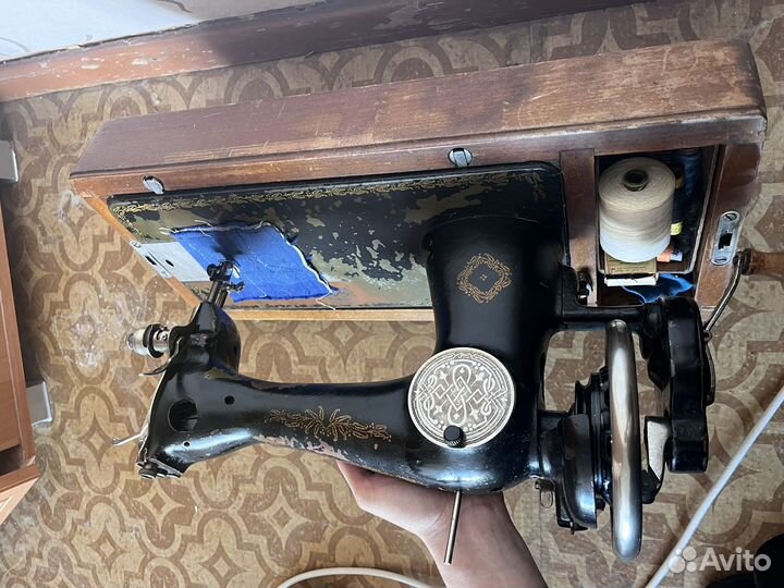 Швейная машина Подольск ручная