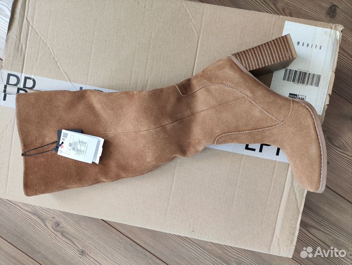 Сапоги женские, осенние, коричн. замш, 40 размер