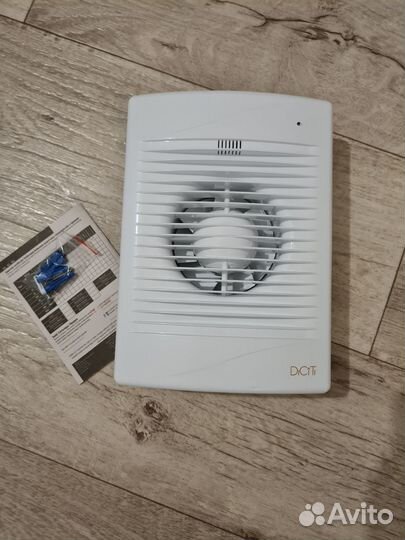 Вентилятор вытяжной новый