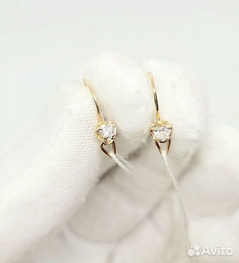 Серьги с синтетическим камнем Золото