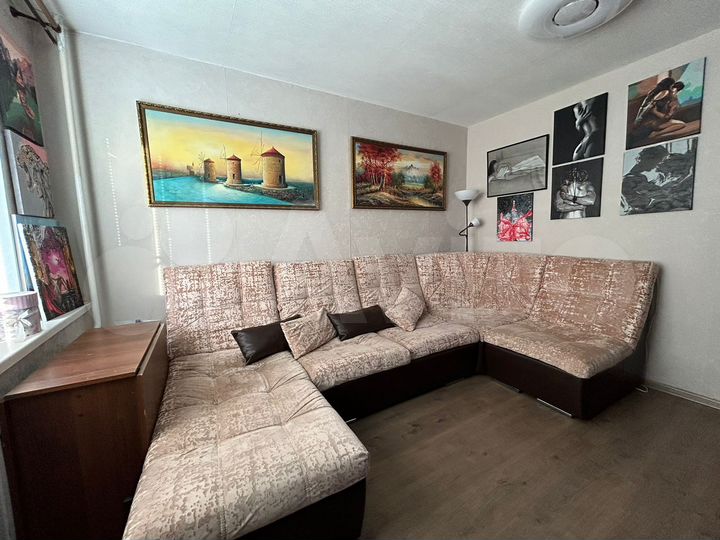 3-к. квартира, 60 м², 6/9 эт.