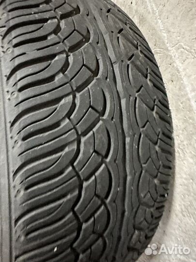 Yokohama Parada Spec-X 245/45 R20