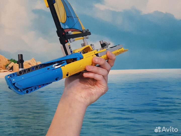 Корабль lego technic