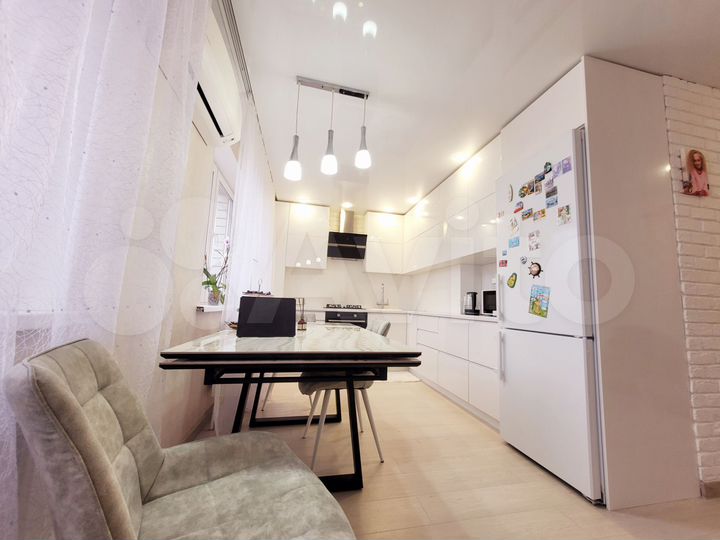 3-к. квартира, 76,4 м², 4/5 эт.