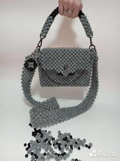 Сумочки из бусин