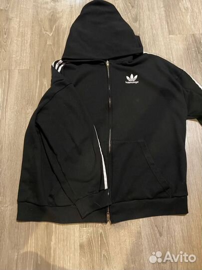 Balenciaga adidas зип худи