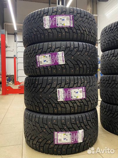 Tourador Winter Pro TSV1 285/40 R22 и 325/35 R22 T