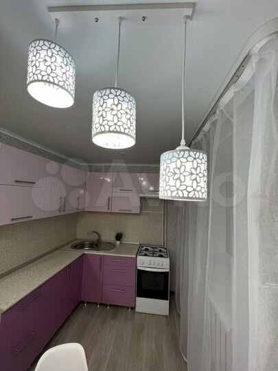 3-к. квартира, 60 м², 2/5 эт.