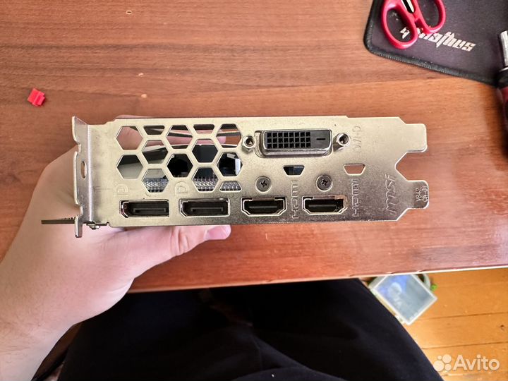 Видеокарта MSI Armor OC Radeon RX 580