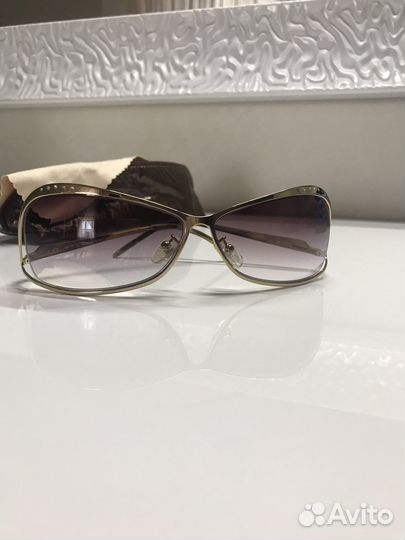 Очки солнцезащитные