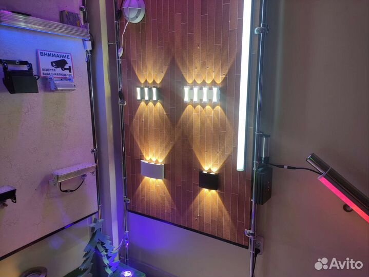 Светильник Дизайнерский настенный 12W 220V 4000K