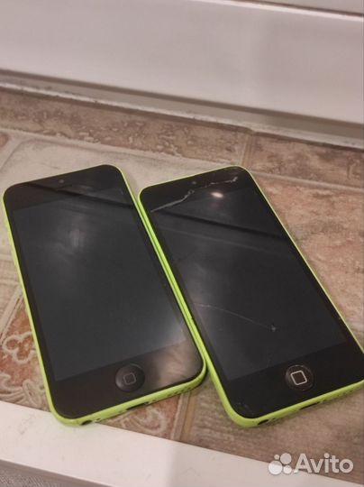 Телефон iPhone 5с