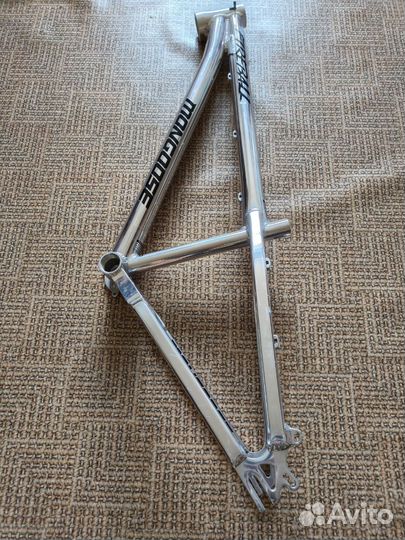 Рама велосипеда mongoose fireball