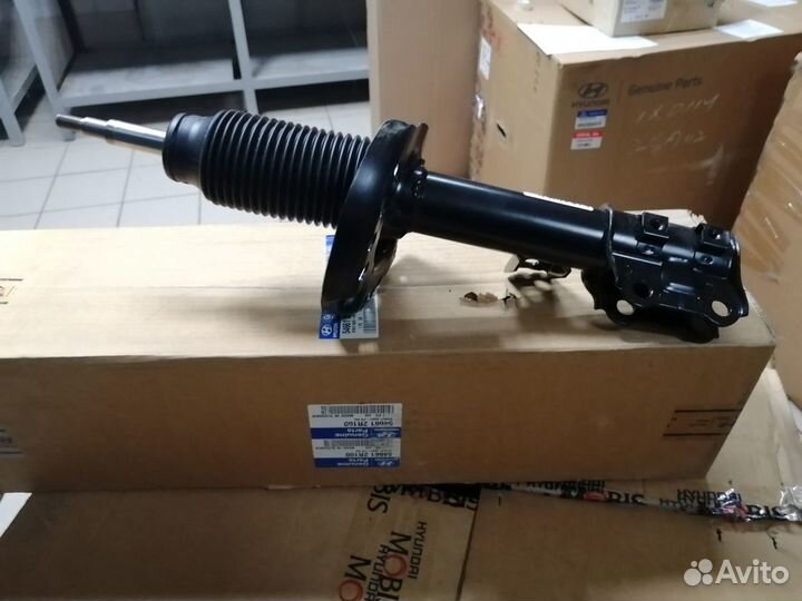 Амортизатор передний правый Хендай I30 Новый