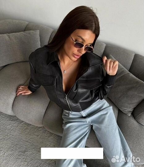 Бомбер женский