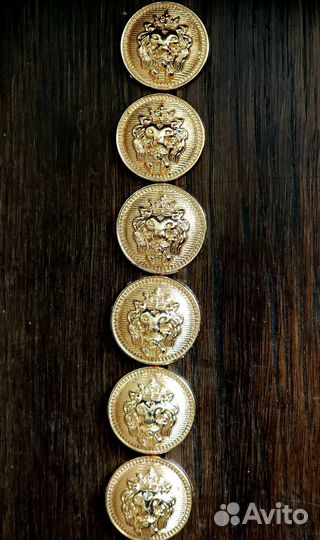 Пуговицы металлические со львом