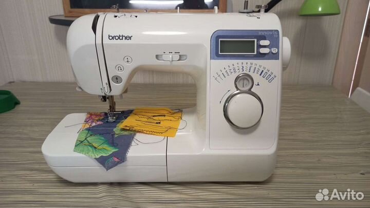 Швейная машина Brother NV10