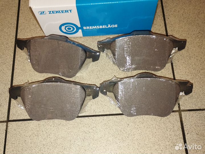 Колодки тормозные передние Volvo XC90,Volvo S80