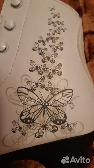 Коньки фигурные