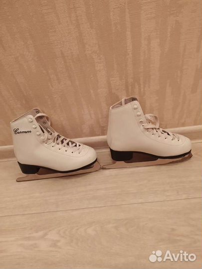Коньки фигурные