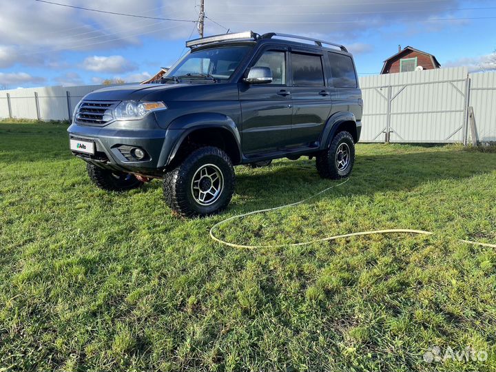 УАЗ Patriot 2.7 МТ, 2017, 82 000 км