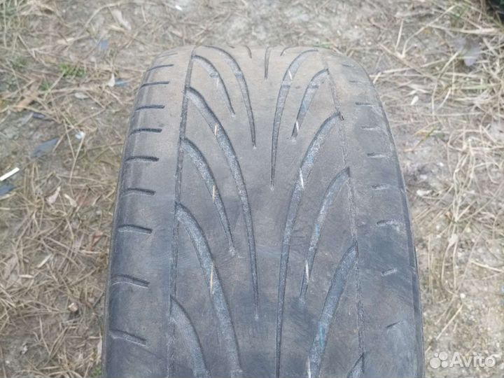 Toyo Proxes T1-R 235/45 R18