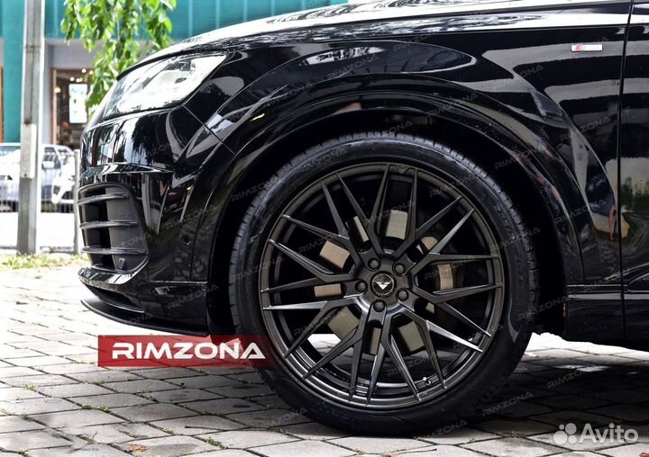 Кованые диски R22 на Audi Q7