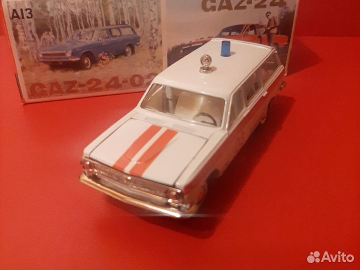 Волга 2402 скорая помощь а 24 СССР. люкс