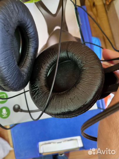 Наушники, массажер для тела, тренажеры ручные