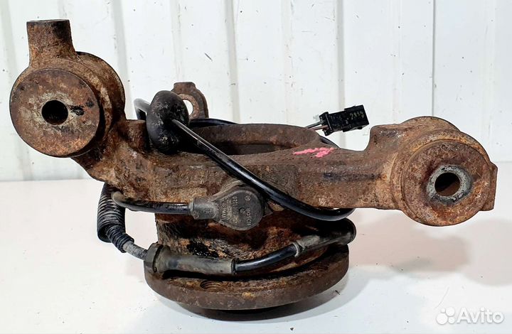 Кулак поворотный задний левый Audi A6 C5 Allroad