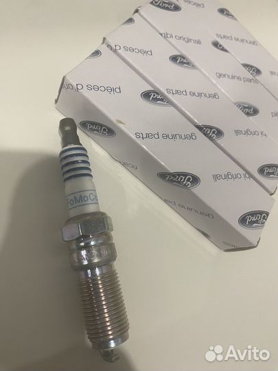 Свечи зажигани Ford 5158132 Mondeo/Kuga 2,5L