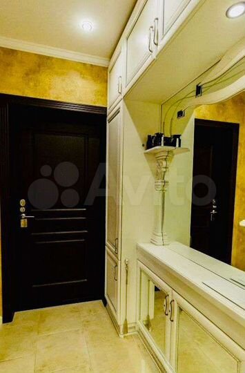 4-к. квартира, 120 м², 16/25 эт.