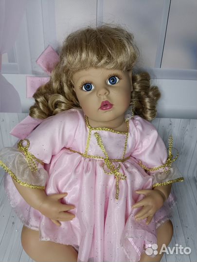 Коллекционная кукла