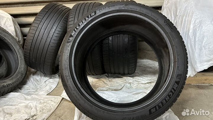 Michelin Pilot Sport PS4 SUV 275/40 R21 и 315/35 R21 111Y