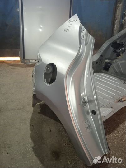 Крыло заднее правое Renault Megane