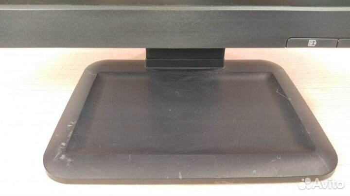 Монитор б/у 19