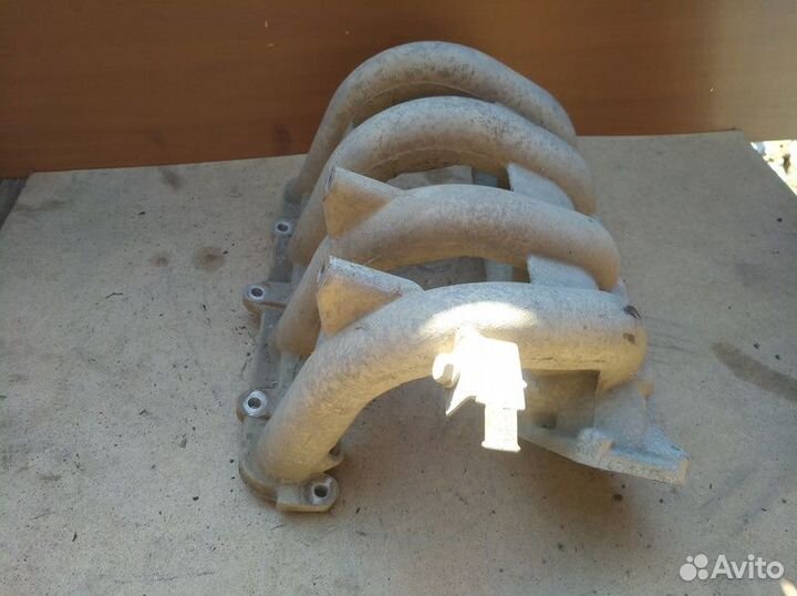 Коллектор впускной Chery Amulet A15