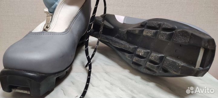 Лыжные ботинки 38 Trek distance SNS pilot