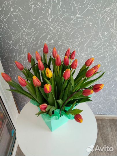 Букет из тюльпанов